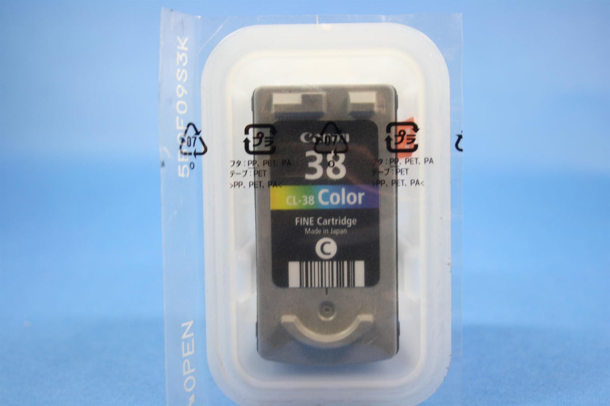 Canon Tintenpatrone in Farbe tri-color