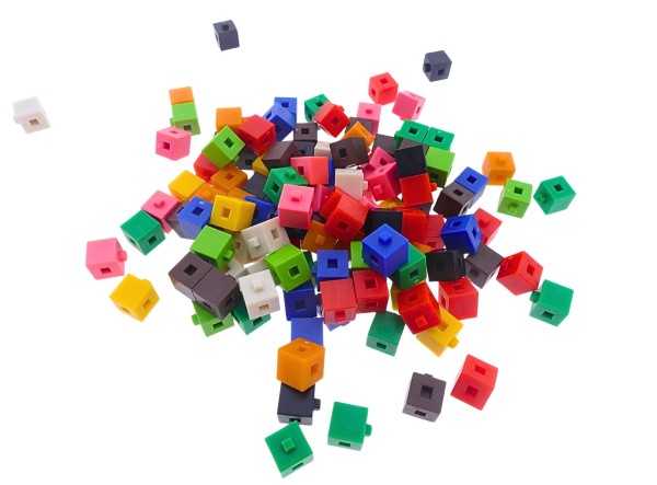 62068_Kleine_Steckwürfel_–_Lernspaß_im_Mini-Format_-_ca_100_Stück